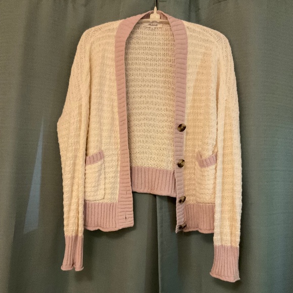 Sweet lil’ Madewell cream and lilac cardigan sweater - Picture 12 of 15